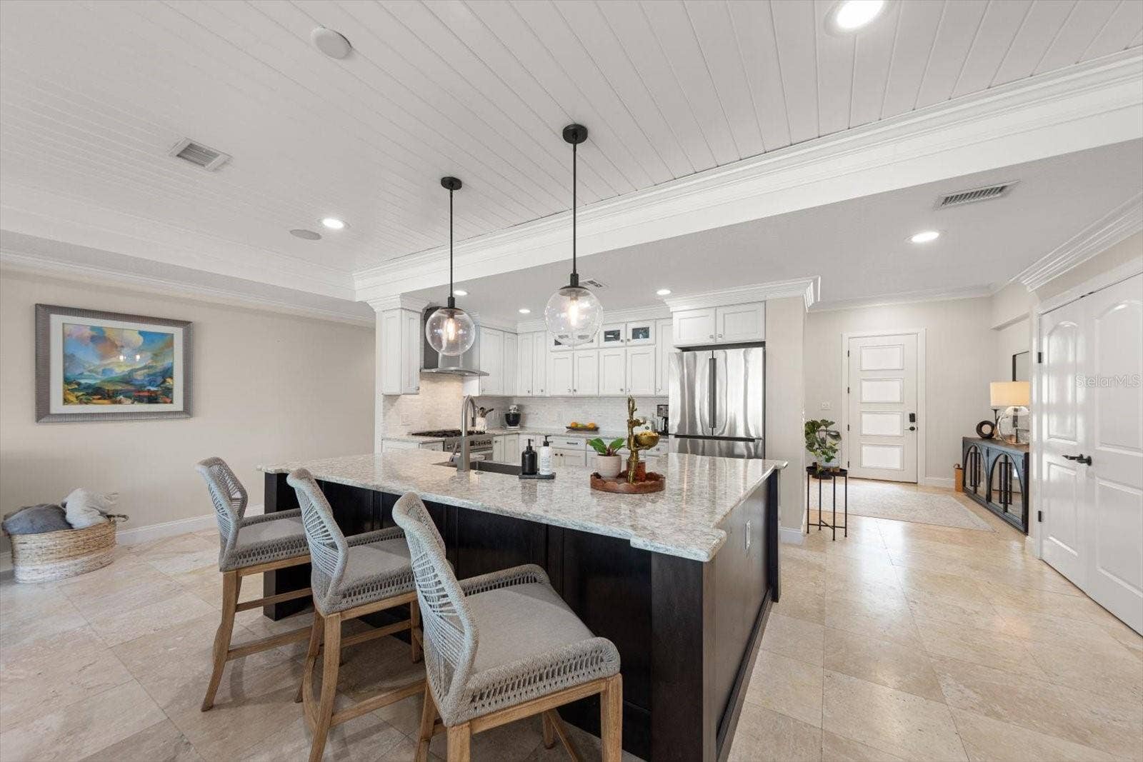 430 PALM ISLAND SE, Clearwater Beach, FL 33767