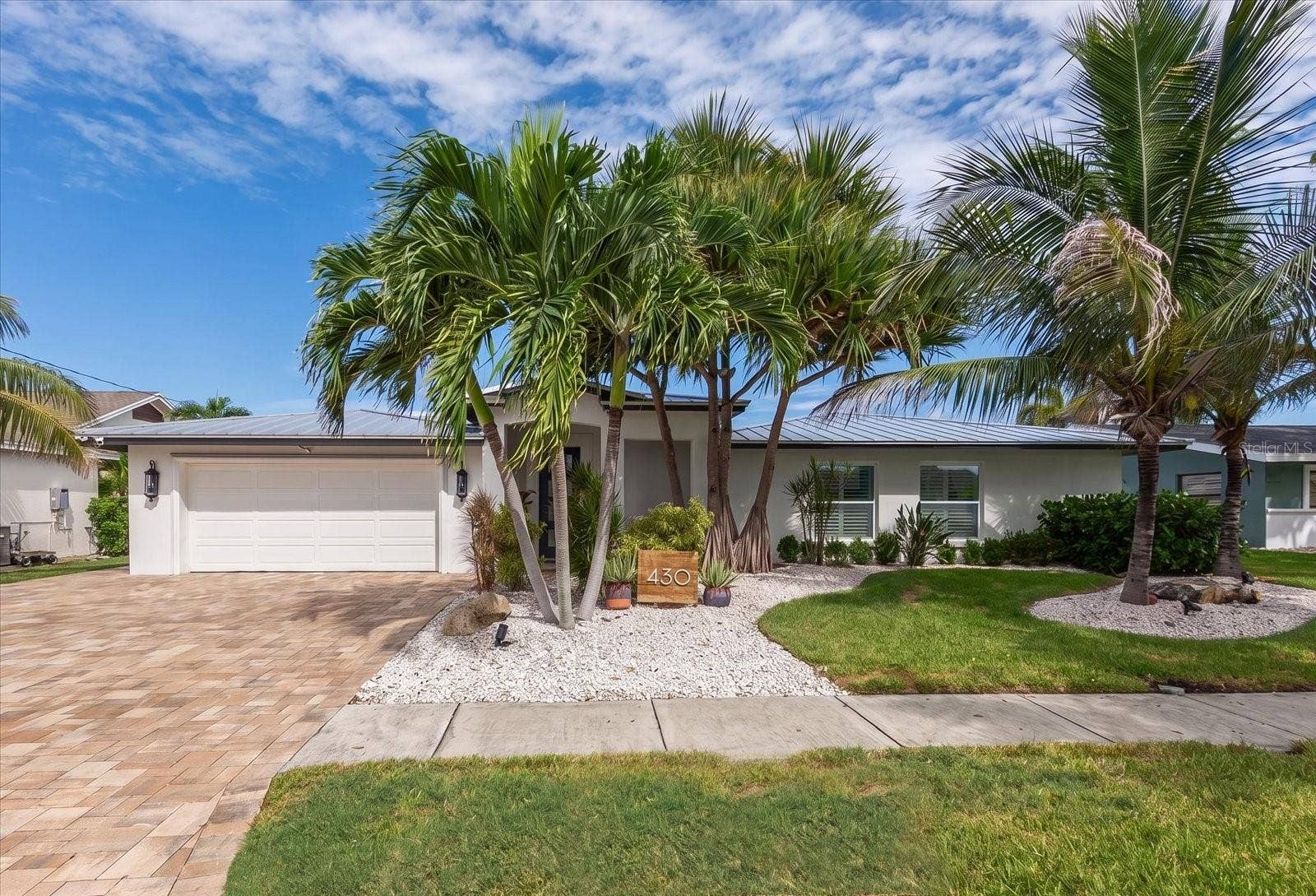 430 PALM ISLAND SE, Clearwater Beach, FL 33767