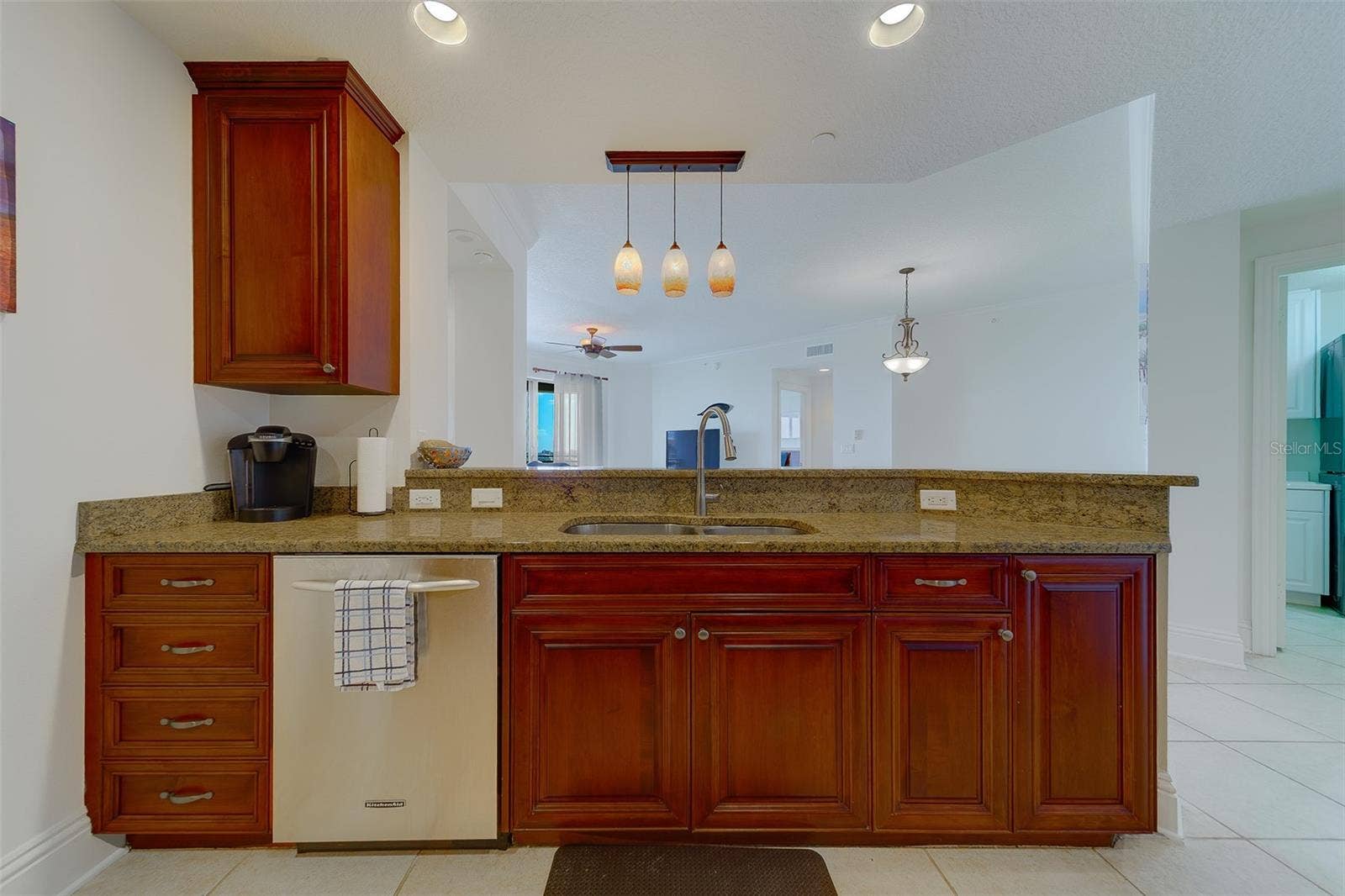 11 BAYMONT STREET, #1109, Clearwater Beach, FL 33767 11 BAYMONT STREET, #1109, Clearwater Beach, FL 33767