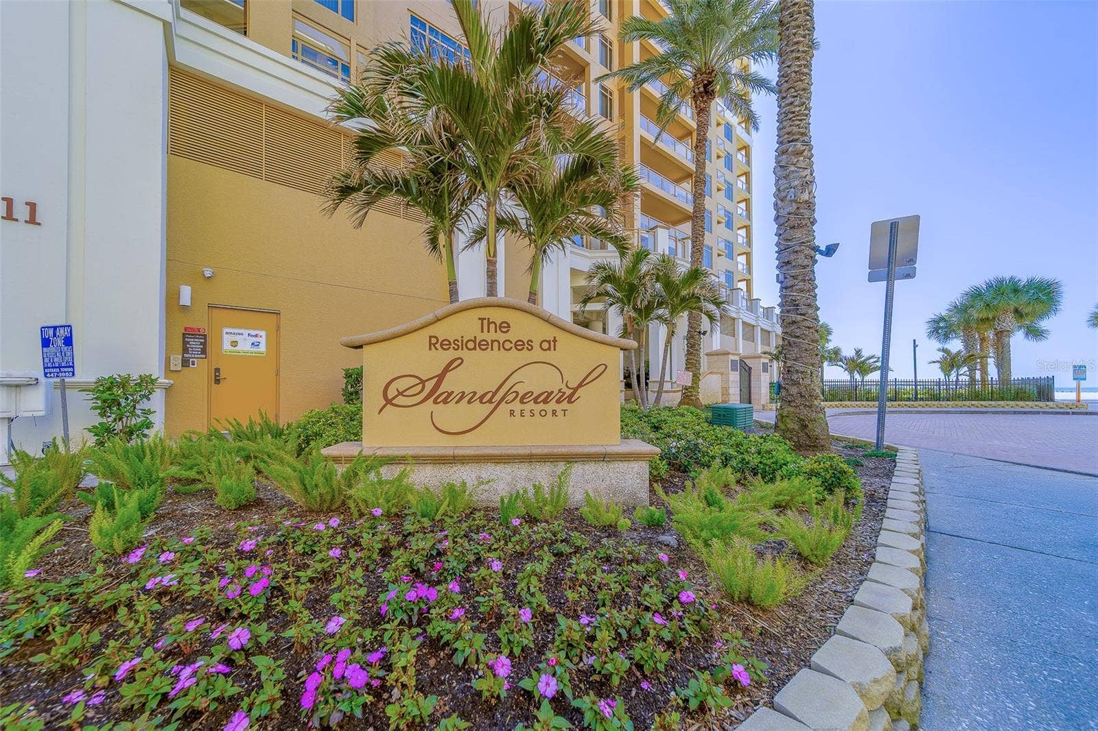 11 BAYMONT STREET, #1109, Clearwater Beach, FL 33767 11 BAYMONT STREET, #1109, Clearwater Beach, FL 33767