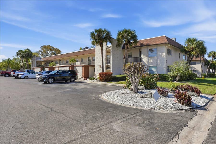 Property photo for 2750 E BAY DRIVE, #14E, Largo, FL