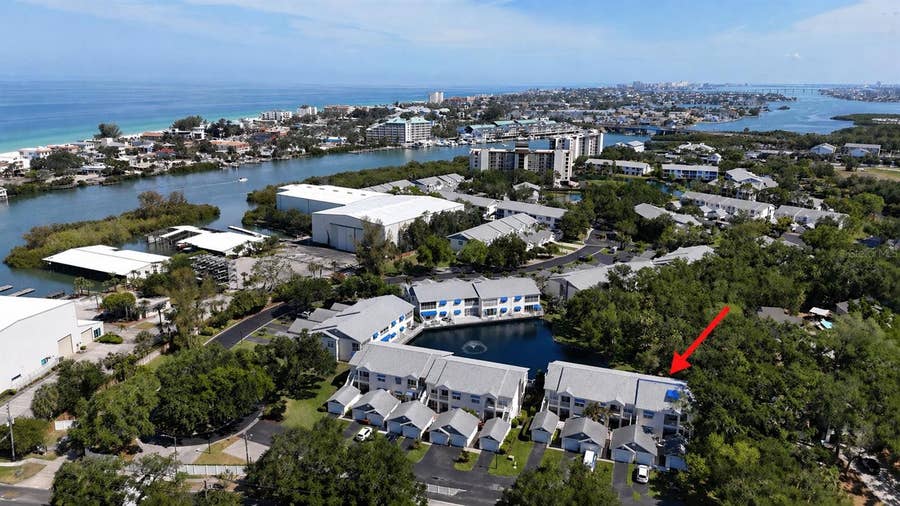 Property photo for 11303 SHIPWATCH LANE, #1865, Largo, FL