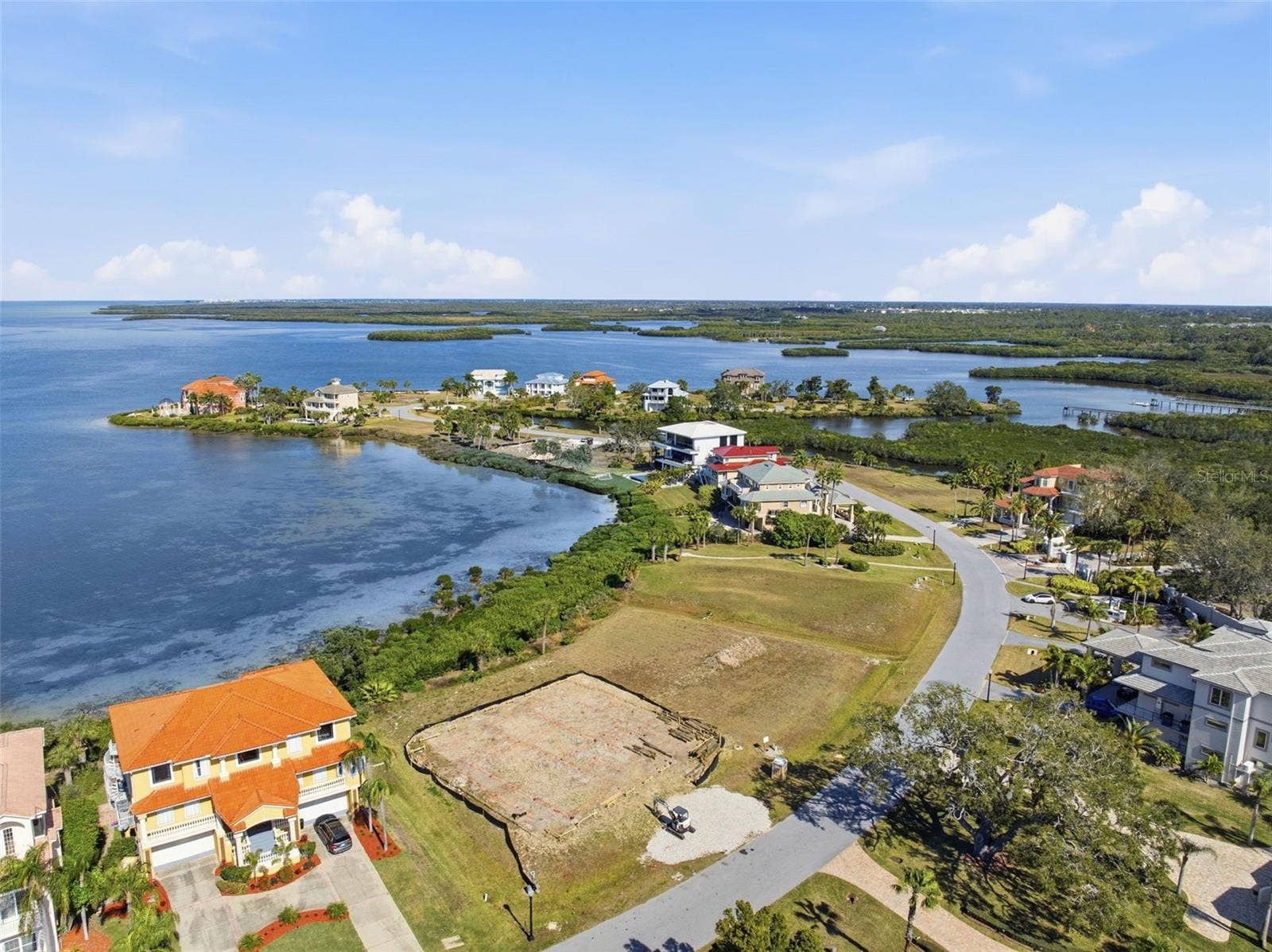 26 HARBORPOINTE DR, Port Richey, FL 34668 26 HARBORPOINTE DR, Port Richey, FL 34668