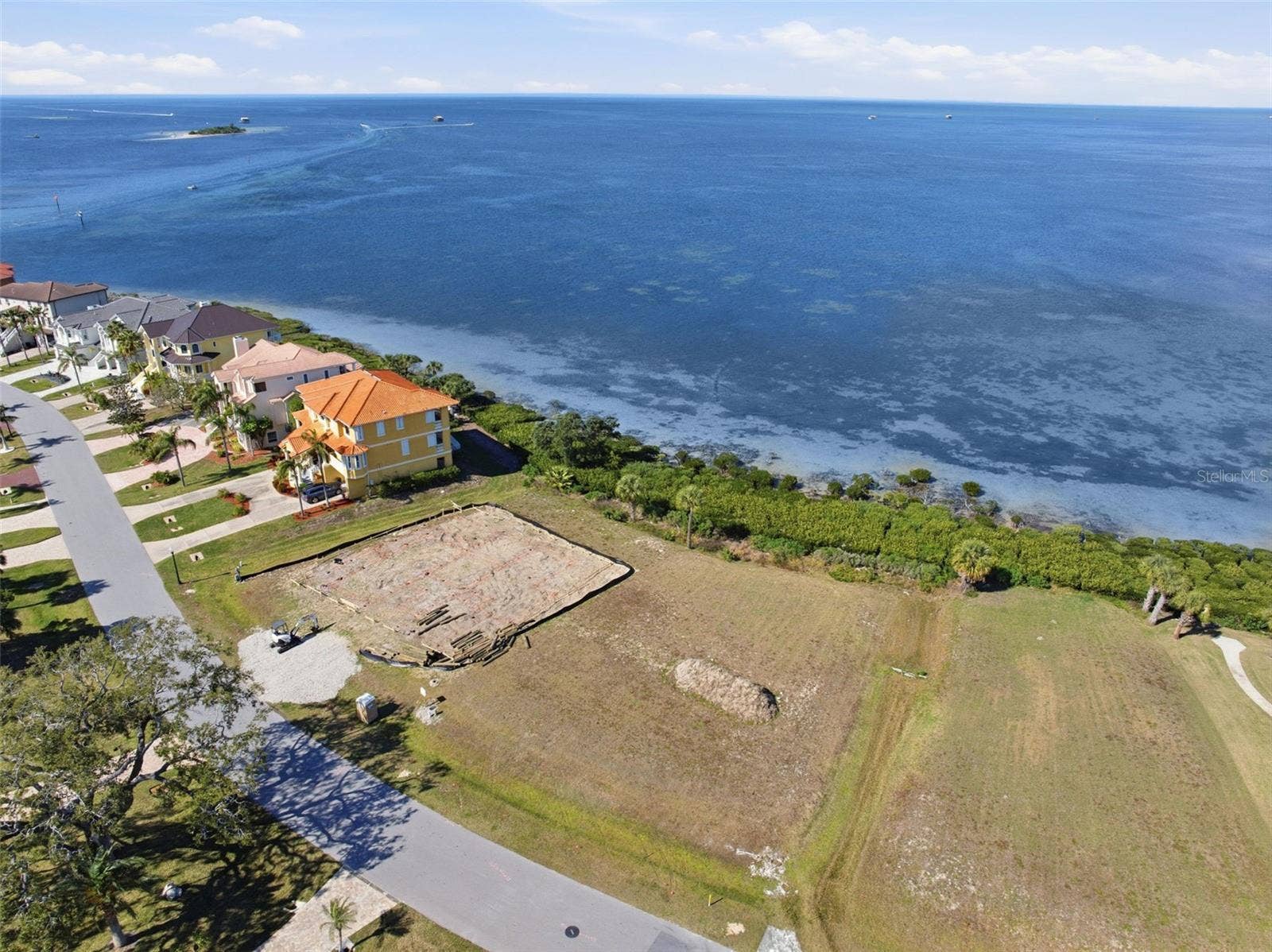 26 HARBORPOINTE DR, Port Richey, FL 34668 26 HARBORPOINTE DR, Port Richey, FL 34668