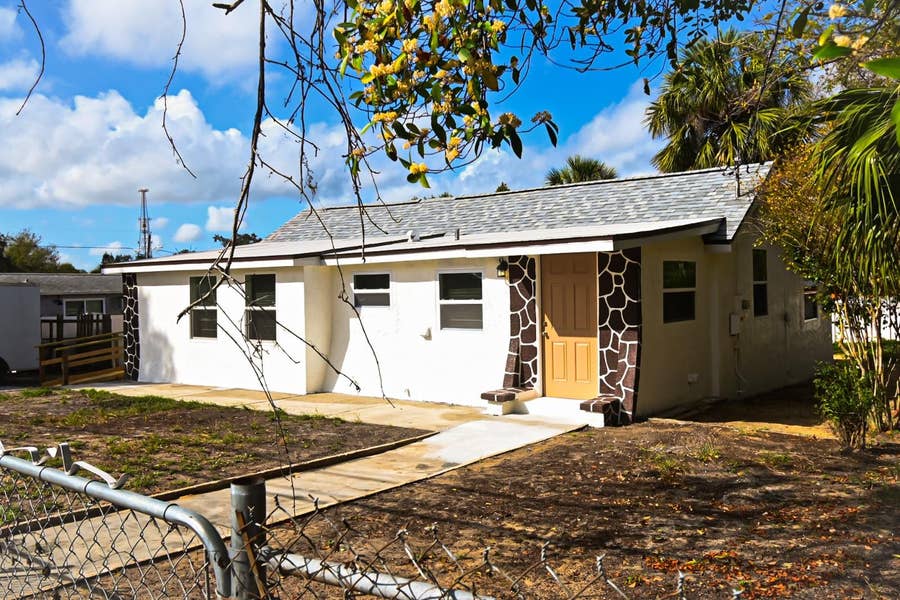 Property photo for 426 S DISSTON AVENUE, Tarpon Springs, FL
