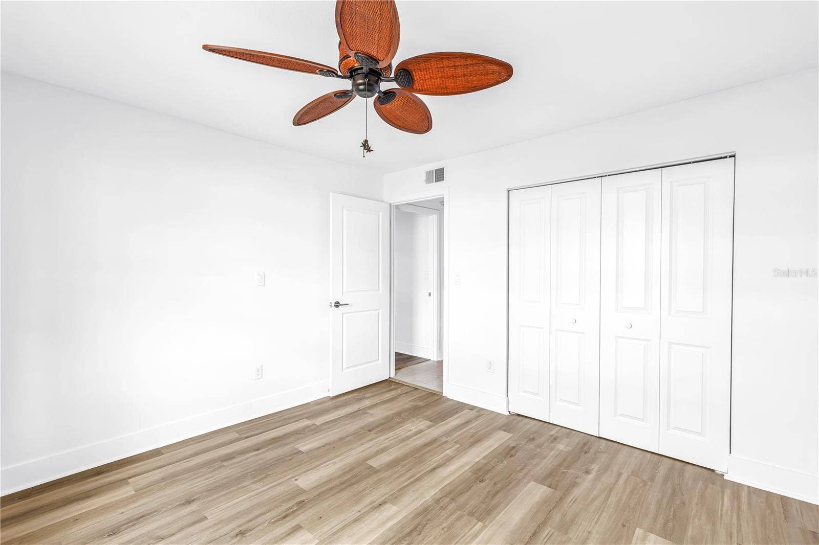 509 PLAZA SEVILLE COURT, #19, Treasure Island, FL 33706 509 PLAZA SEVILLE COURT, #19, Treasure Island, FL 33706