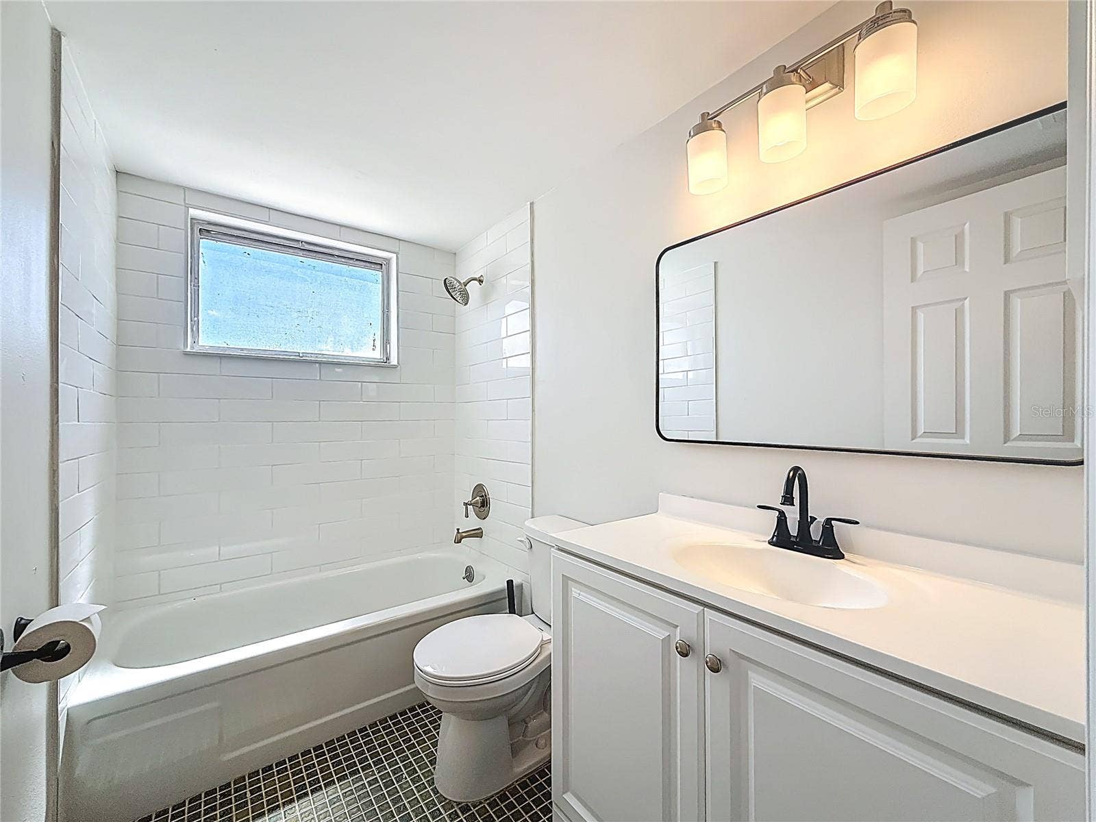 184 117TH AVENUE, #2, Treasure Island, FL 33706 184 117TH AVENUE, #2, Treasure Island, FL 33706
