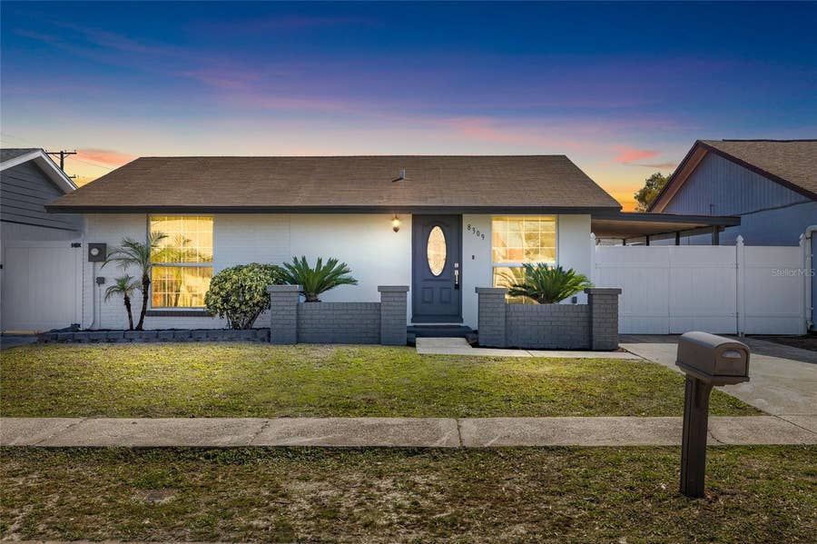 Property photo for 8309 DASA PL, Tampa, FL