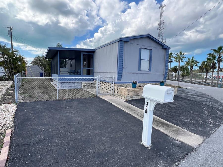 Property photo for 6580 SEMINOLE BOULEVARD, #300, Seminole, FL
