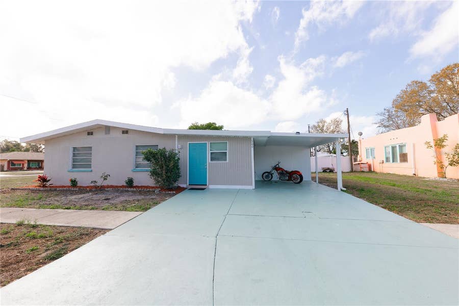Property photo for 300 53RD STREET W, Bradenton, FL