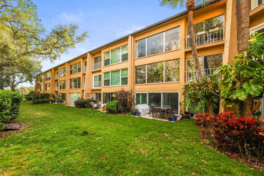 Property photo for 225 COUNTRY CLUB DRIVE, #D237, Largo, FL