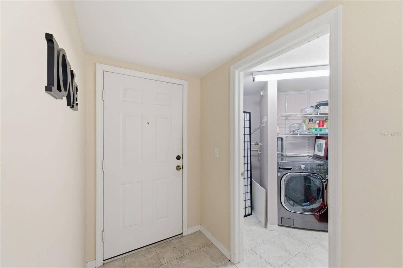 1200 COUNTRY CLUB DRIVE, #1206, Largo, FL 33771 1200 COUNTRY CLUB DRIVE, #1206, Largo, FL 33771