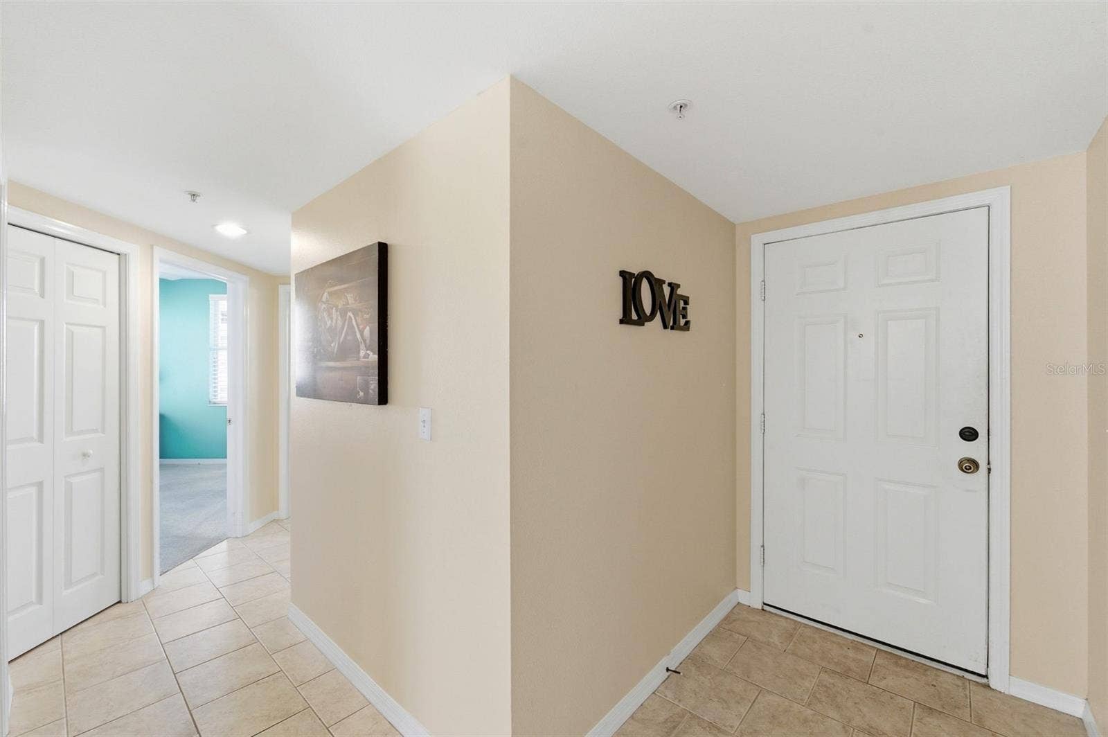 1200 COUNTRY CLUB DRIVE, #1206, Largo, FL 33771 1200 COUNTRY CLUB DRIVE, #1206, Largo, FL 33771