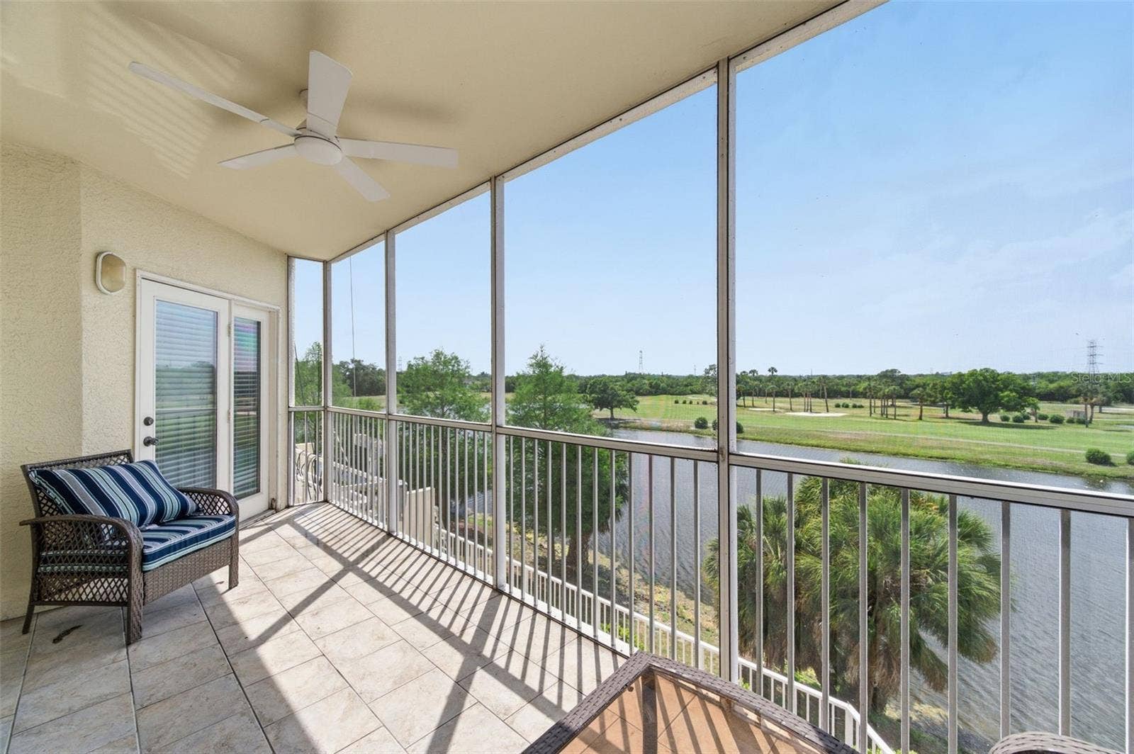 1200 COUNTRY CLUB DRIVE, #1206, Largo, FL 33771 1200 COUNTRY CLUB DRIVE, #1206, Largo, FL 33771