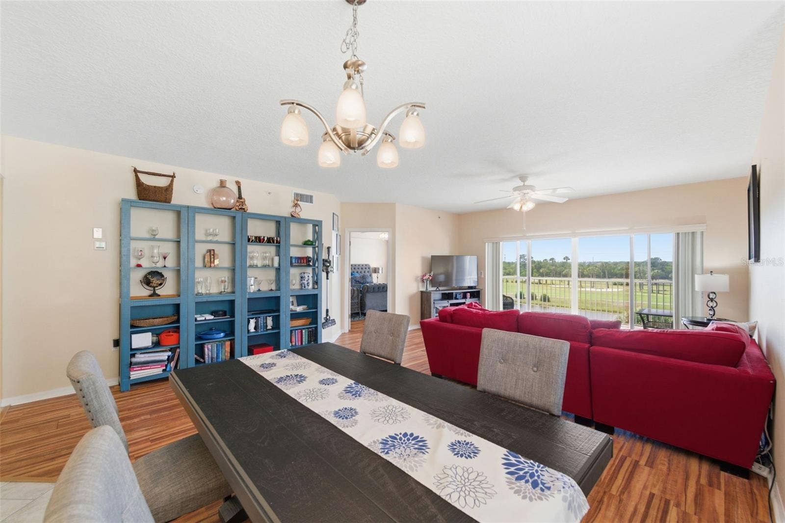 1200 COUNTRY CLUB DRIVE, #1206, Largo, FL 33771 1200 COUNTRY CLUB DRIVE, #1206, Largo, FL 33771
