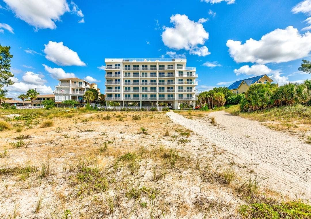 10116 GULF BOULEVARD, #203W, Treasure Island, FL 33706 10116 GULF BOULEVARD, #203W, Treasure Island, FL 33706