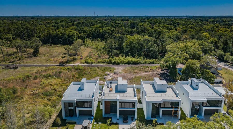 Property photo for 210 SKYTRAIL, Tampa, FL