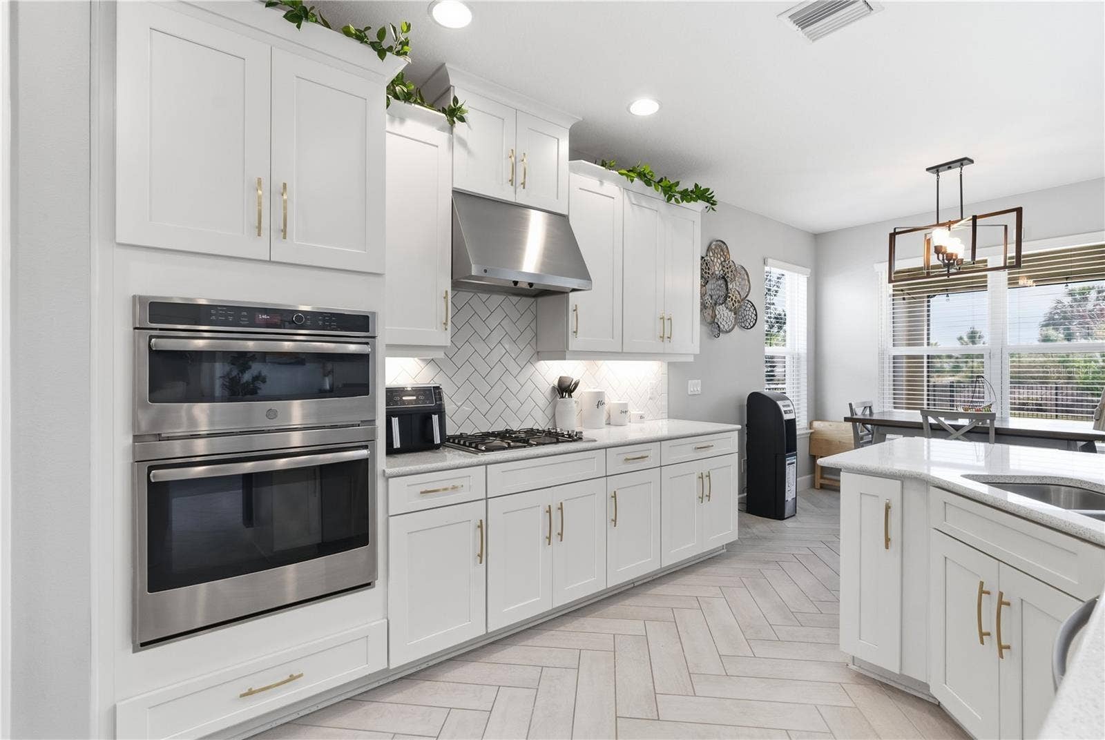 4939 LOS ROBLES COURT, Palmetto, FL 34221 4939 LOS ROBLES COURT, Palmetto, FL 34221