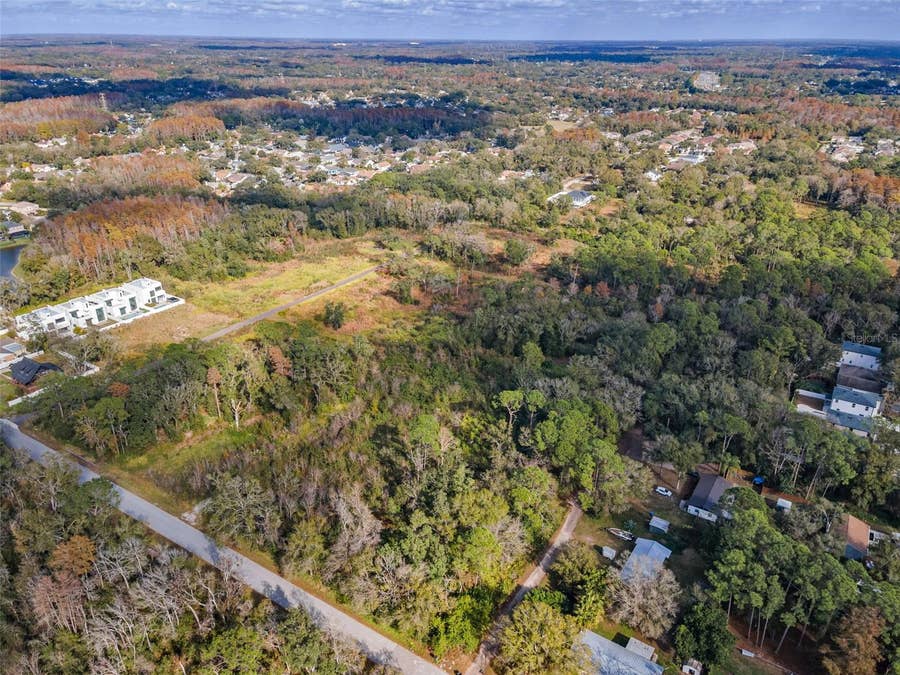 Property photo for 410 SKYTRAIL, Tampa, FL