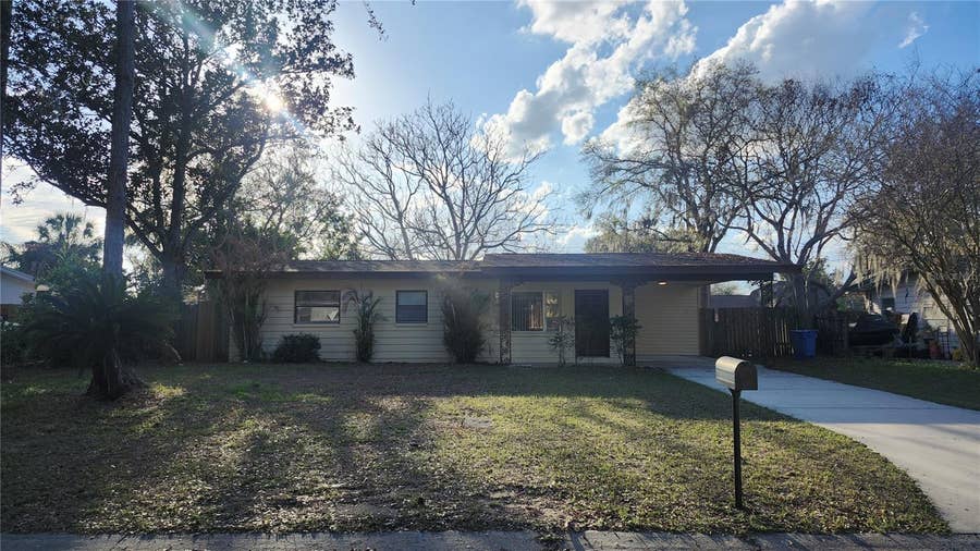 Property photo for 908 WESTMORE AVENUE, Brandon, FL