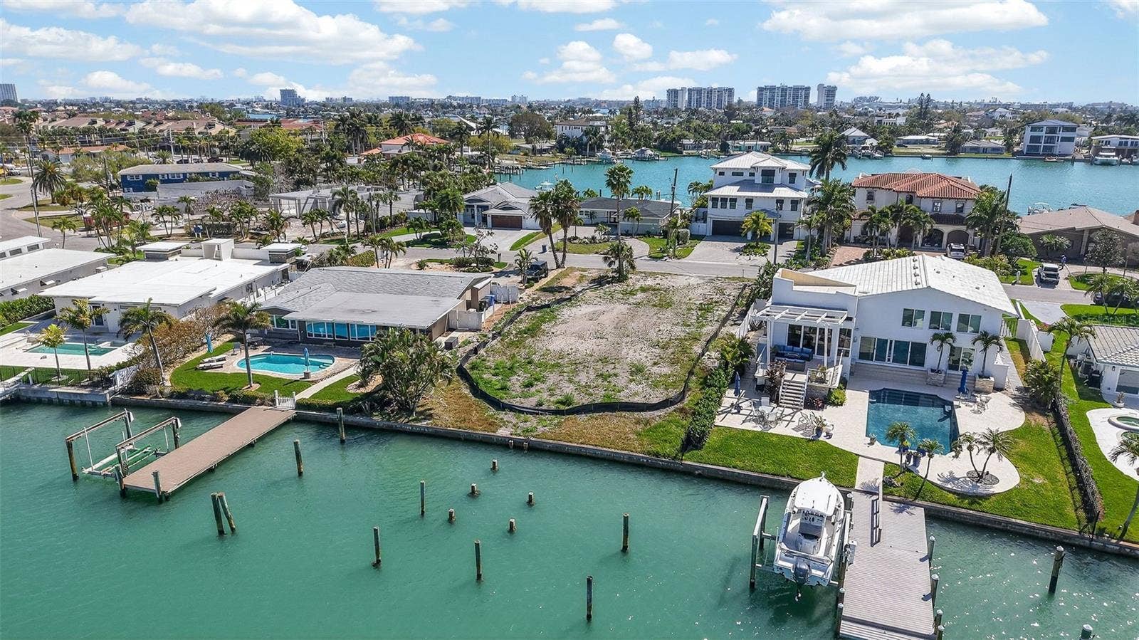 27 DOLPHIN DRIVE, Treasure Island, FL 33706 27 DOLPHIN DRIVE, Treasure Island, FL 33706