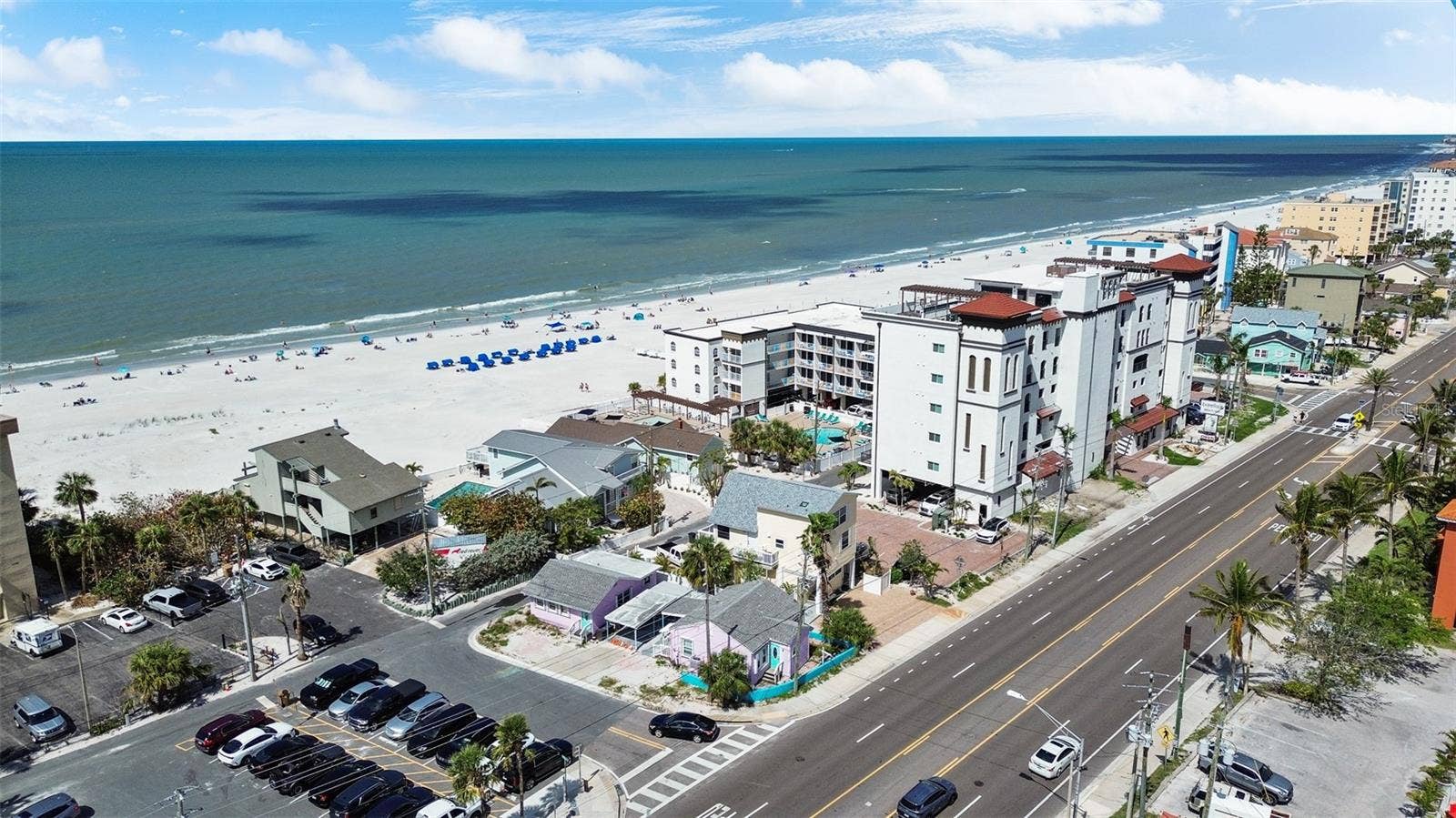 27 DOLPHIN DRIVE, Treasure Island, FL 33706 Beautiful white sandy beaches of treasure Island