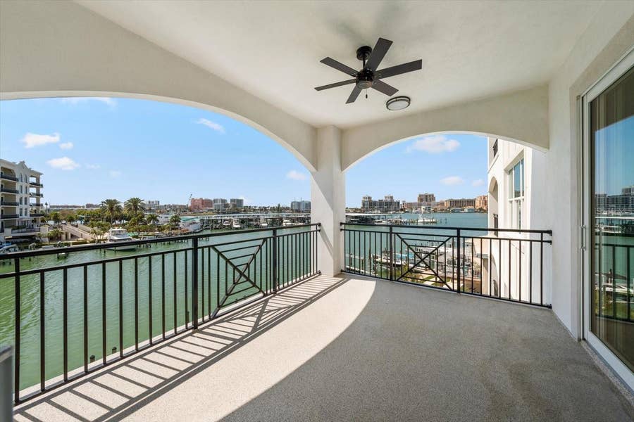 Property photo for 211 DOLPHIN POINT, #302, Clearwater, FL