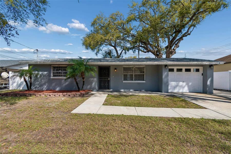 Property photo for 6705 RALSTON BEACH CIRCLE, Tampa, FL