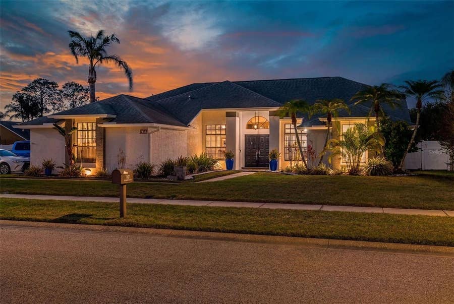 Property photo for 7437 CHELTNAM COURT, New Port Richey, FL