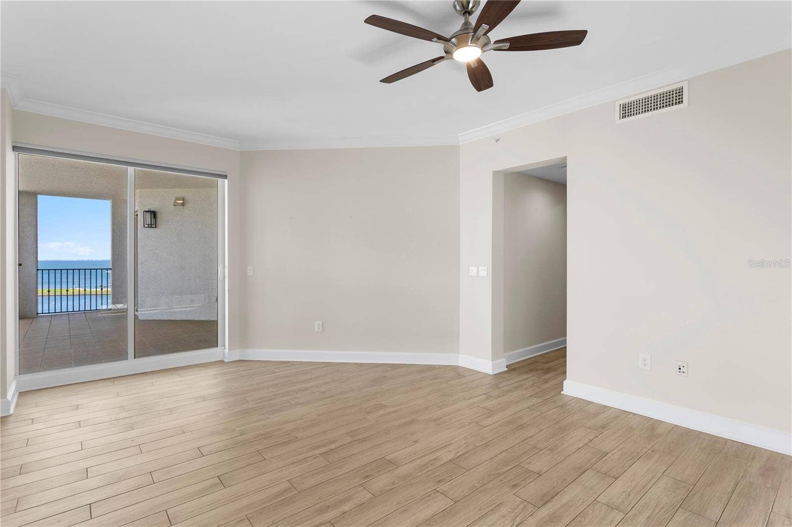 300 BEACH DRIVE NE, #1201, St Petersburg, FL 33701 300 BEACH DRIVE NE, #1201, St Petersburg, FL 33701
