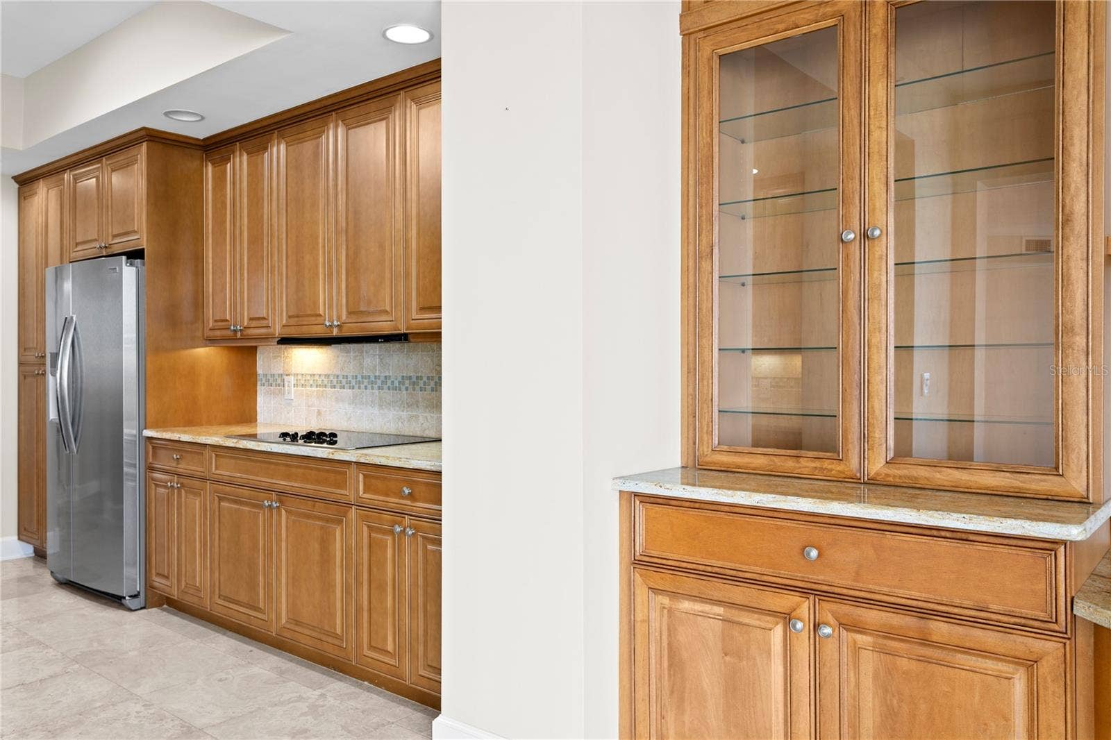 300 BEACH DRIVE NE, #1201, St Petersburg, FL 33701 300 BEACH DRIVE NE, #1201, St Petersburg, FL 33701
