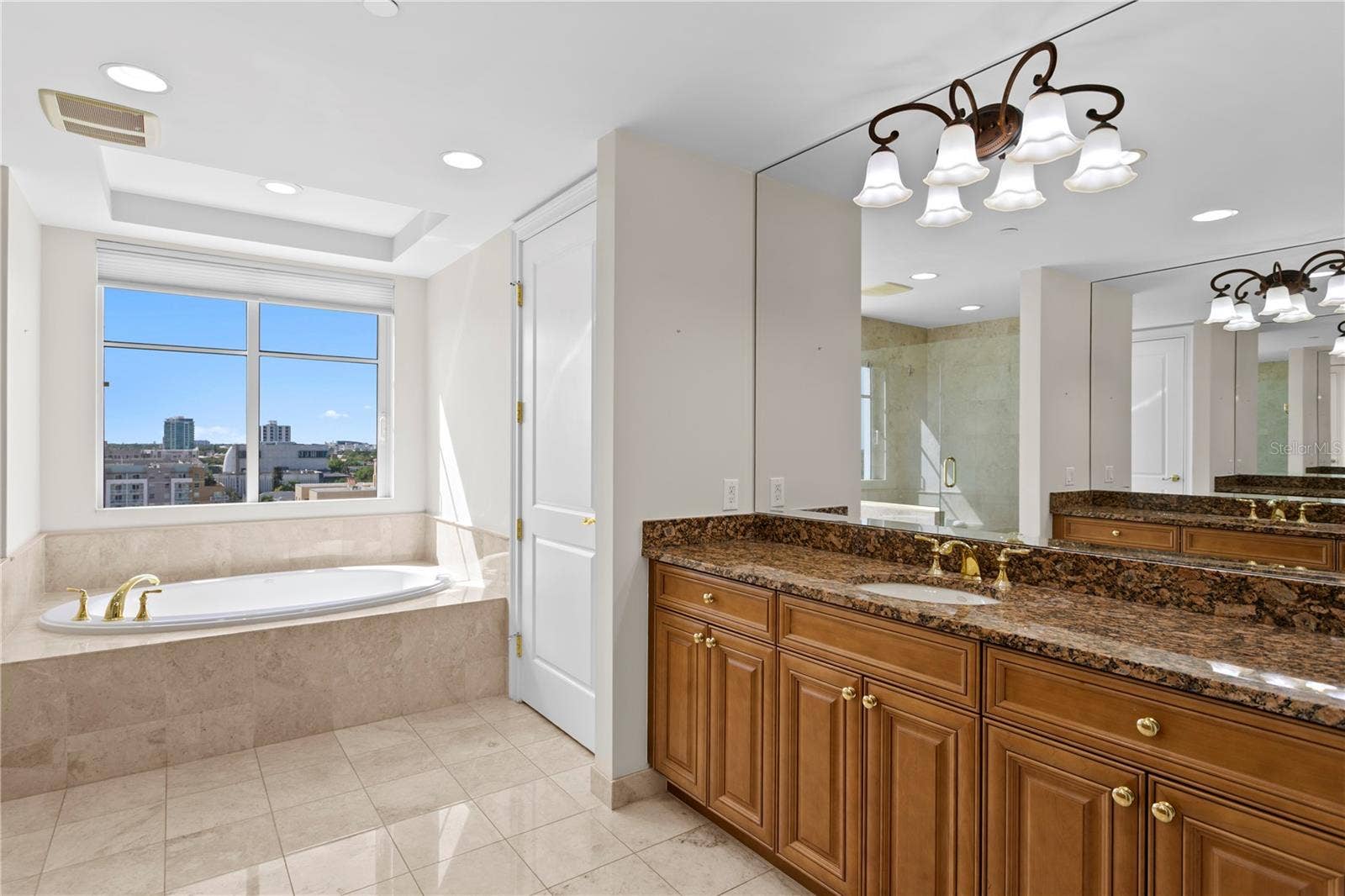 300 BEACH DRIVE NE, #1201, St Petersburg, FL 33701 300 BEACH DRIVE NE, #1201, St Petersburg, FL 33701