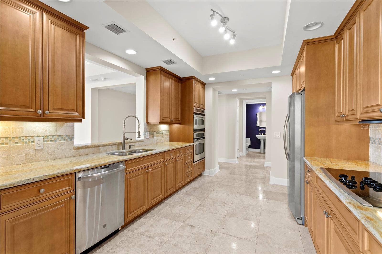300 BEACH DRIVE NE, #1201, St Petersburg, FL 33701 300 BEACH DRIVE NE, #1201, St Petersburg, FL 33701