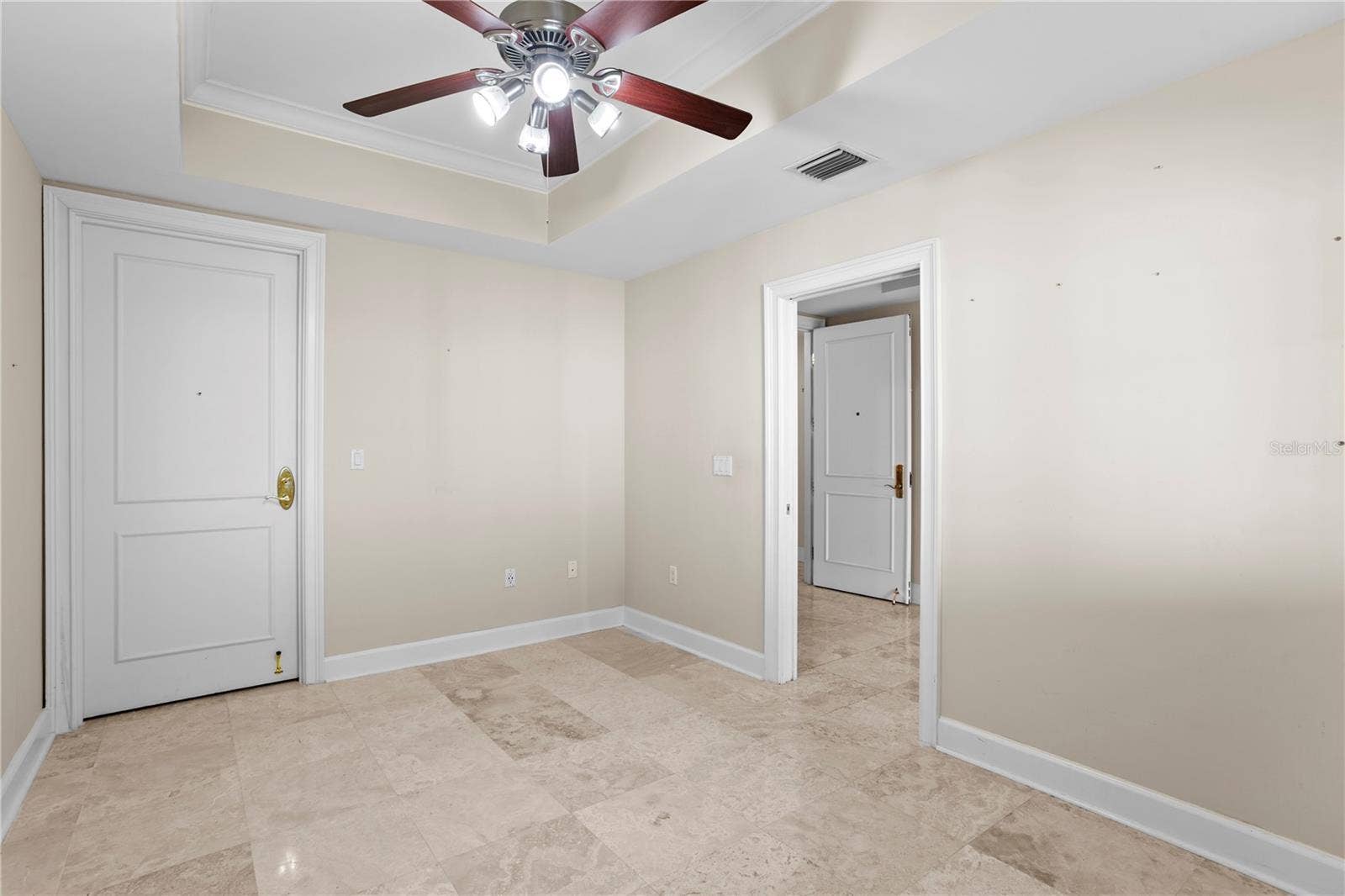 300 BEACH DRIVE NE, #1201, St Petersburg, FL 33701 300 BEACH DRIVE NE, #1201, St Petersburg, FL 33701