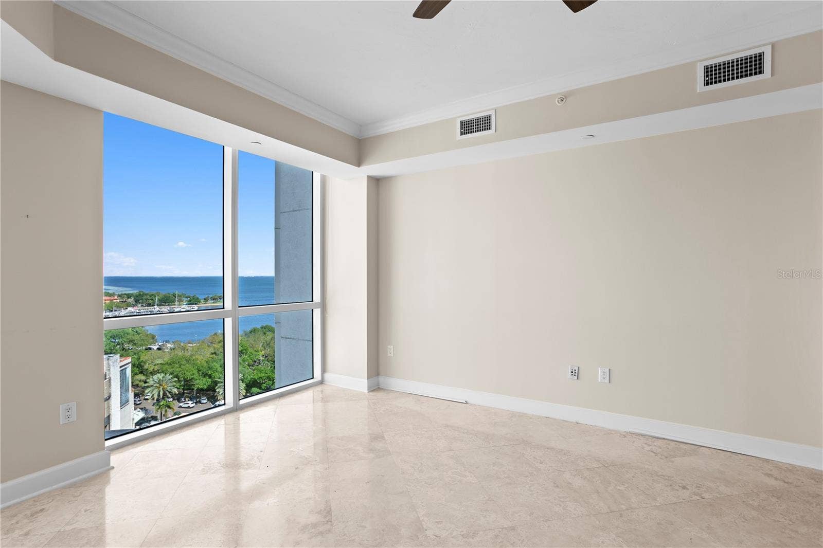 300 BEACH DRIVE NE, #1201, St Petersburg, FL 33701 300 BEACH DRIVE NE, #1201, St Petersburg, FL 33701
