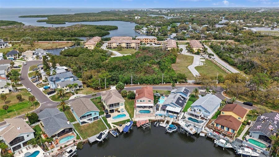 Property photo for 6340 SPOONBILL DRIVE, New Port Richey, FL