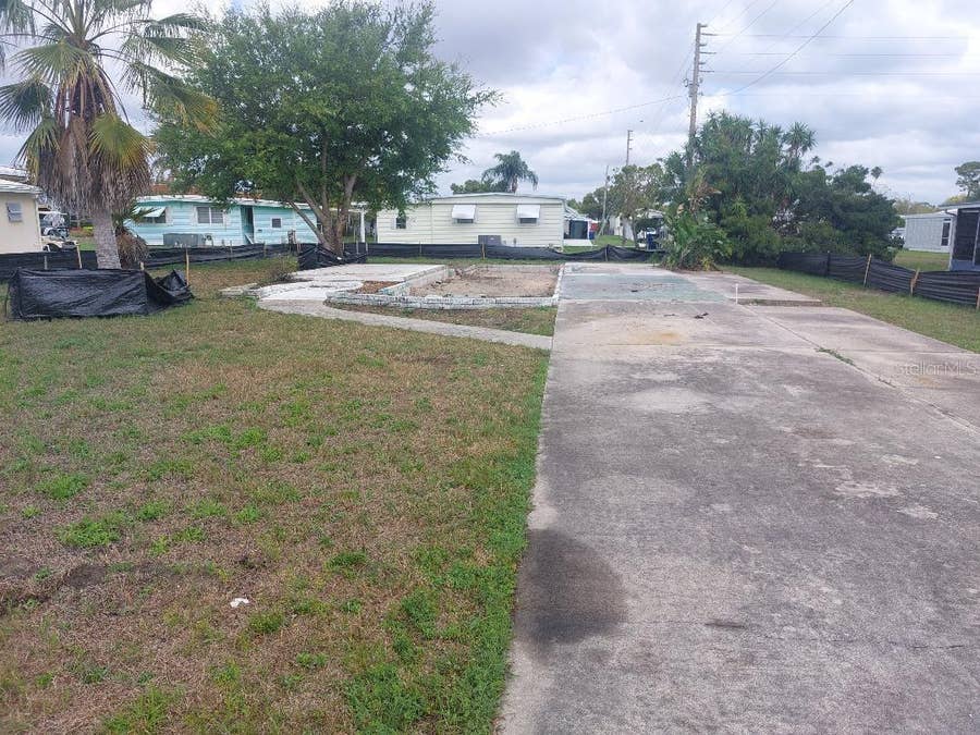 Property photo for 105 LAKE TARPON DRIVE, #26, Palm Harbor, FL