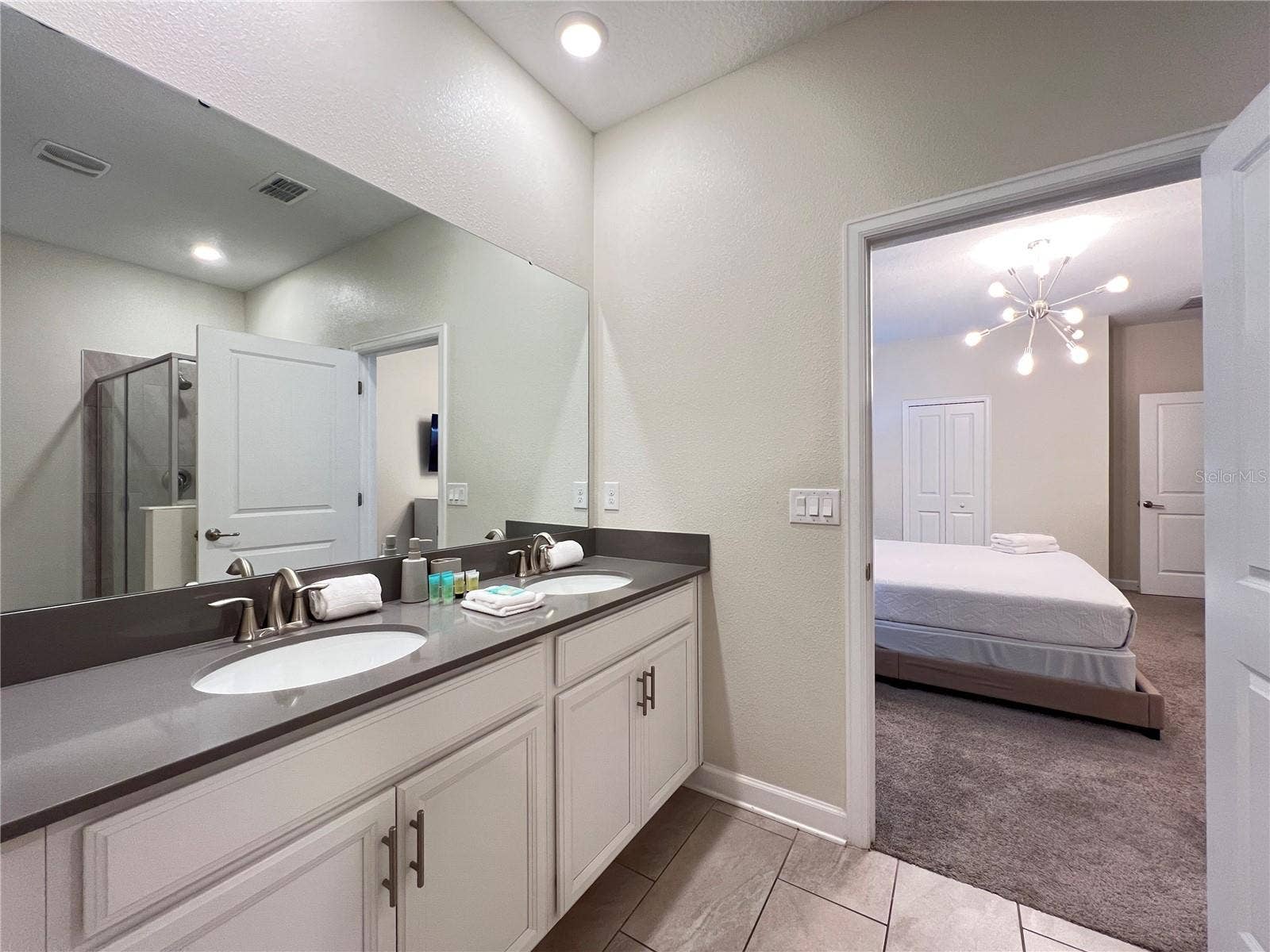 1225 CHALLENGE DRIVE, Davenport, FL 33896