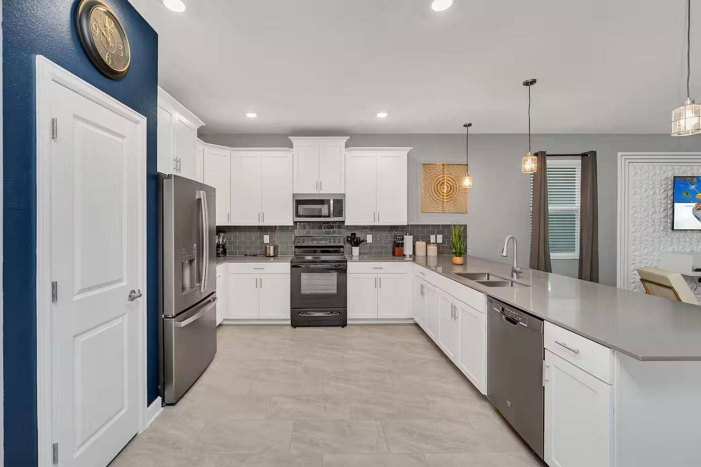 1225 CHALLENGE DRIVE, Davenport, FL 33896