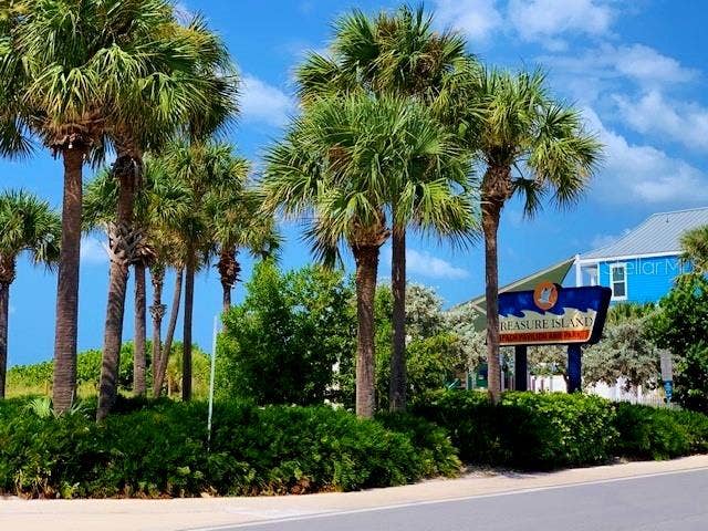 61 81ST AVENUE, #3, Treasure Island, FL 33706 Sunset Beach - Treasure Island