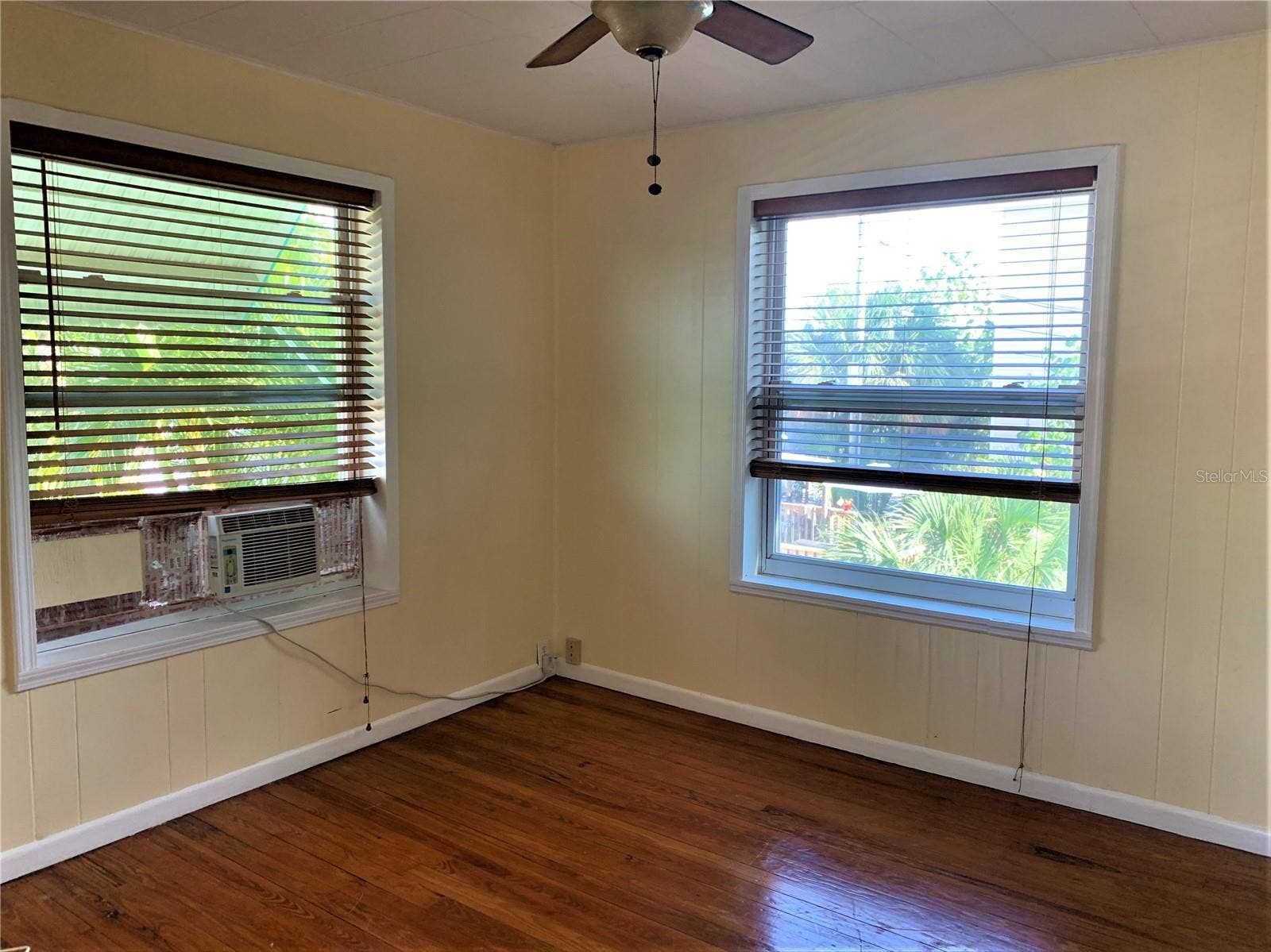 61 81ST AVENUE, #3, Treasure Island, FL 33706 Bedroom