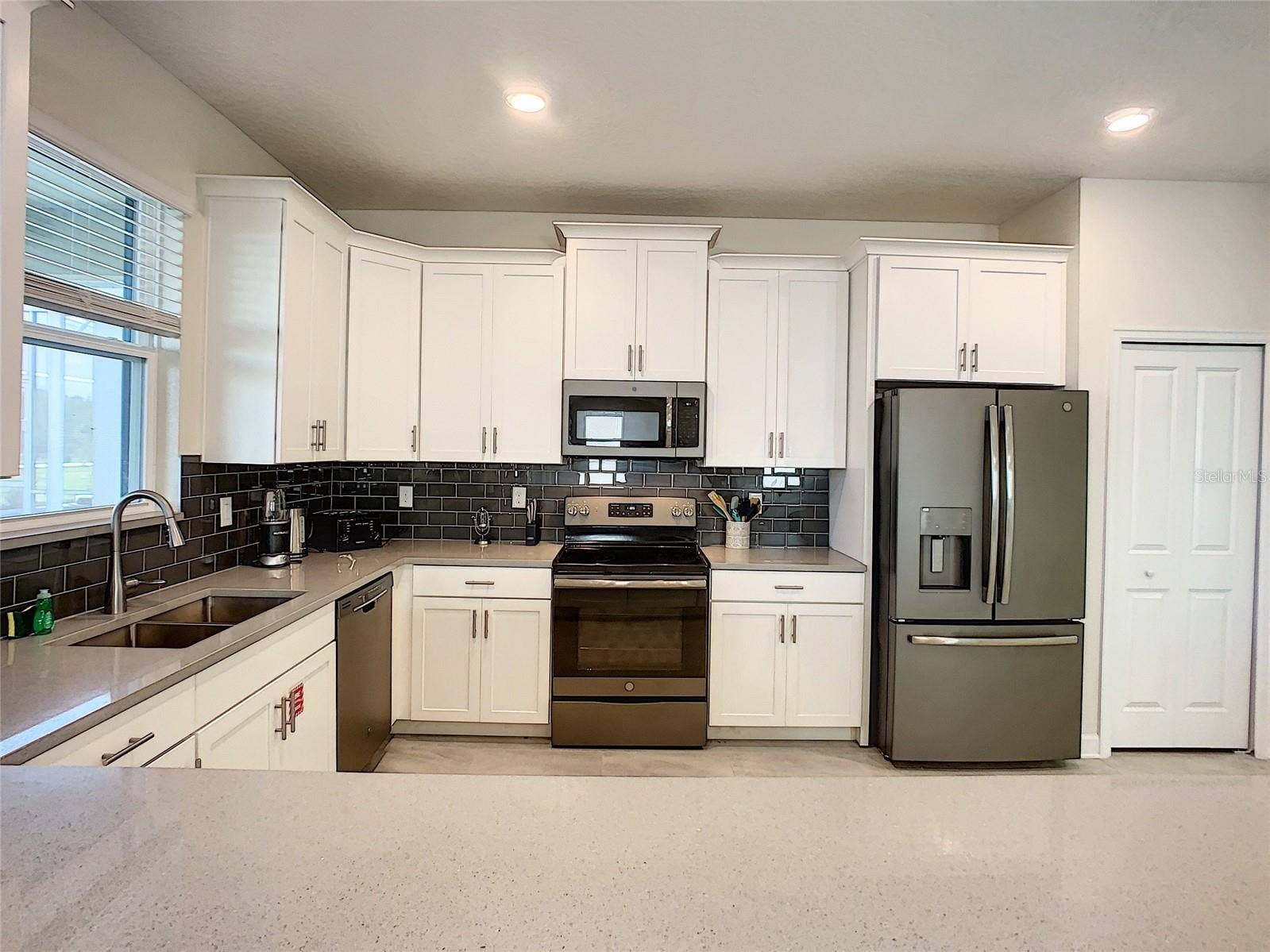 8841 CRUDEN BAY COURT, Davenport, FL 33896 8841 CRUDEN BAY COURT, Davenport, FL 33896