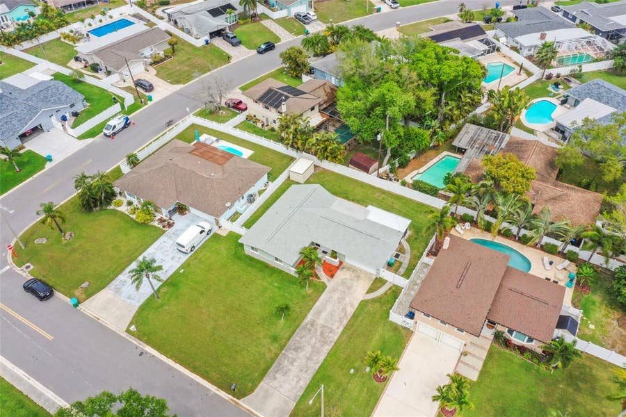 Property photo for 7955 BAYSHORE DRIVE, Seminole, FL