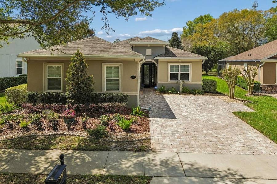 Property photo for 112 SUFFOLK COURT, Deland, FL