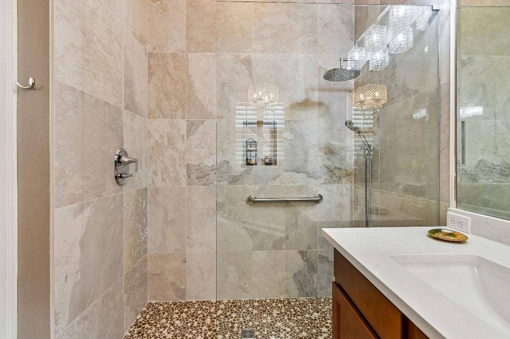 112 SUFFOLK COURT, Deland, FL 32724