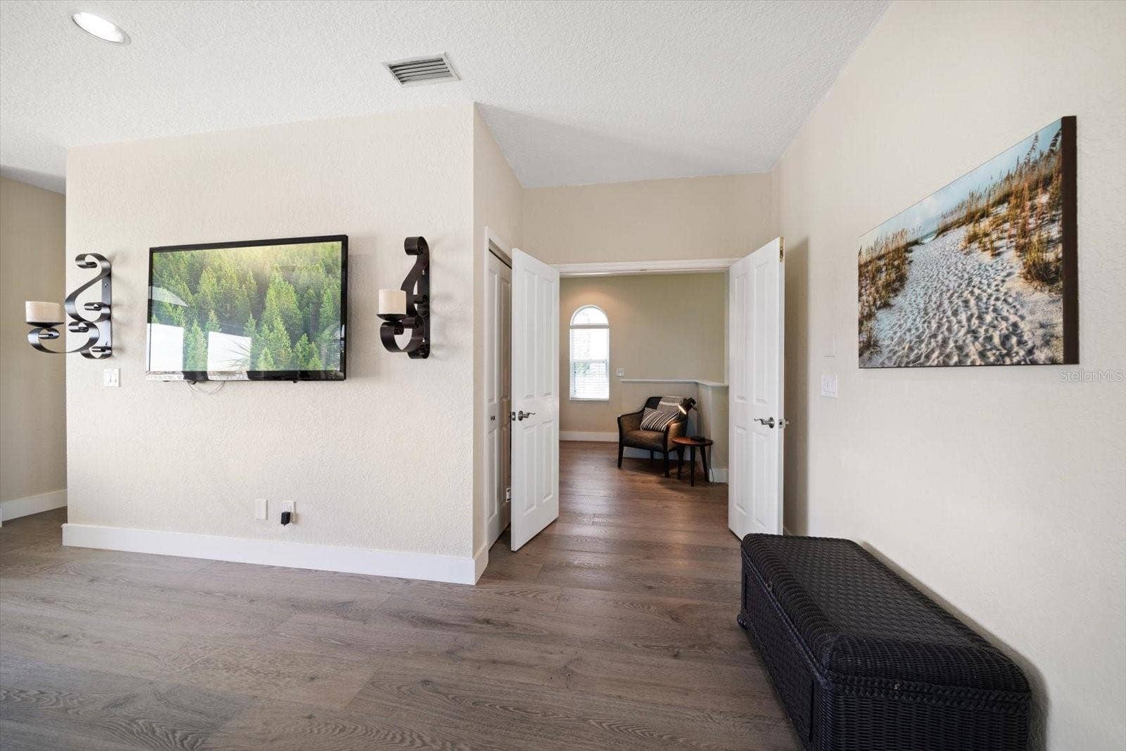 8685 E BAY DRIVE, Treasure Island, FL 33706 8685 E BAY DRIVE, Treasure Island, FL 33706