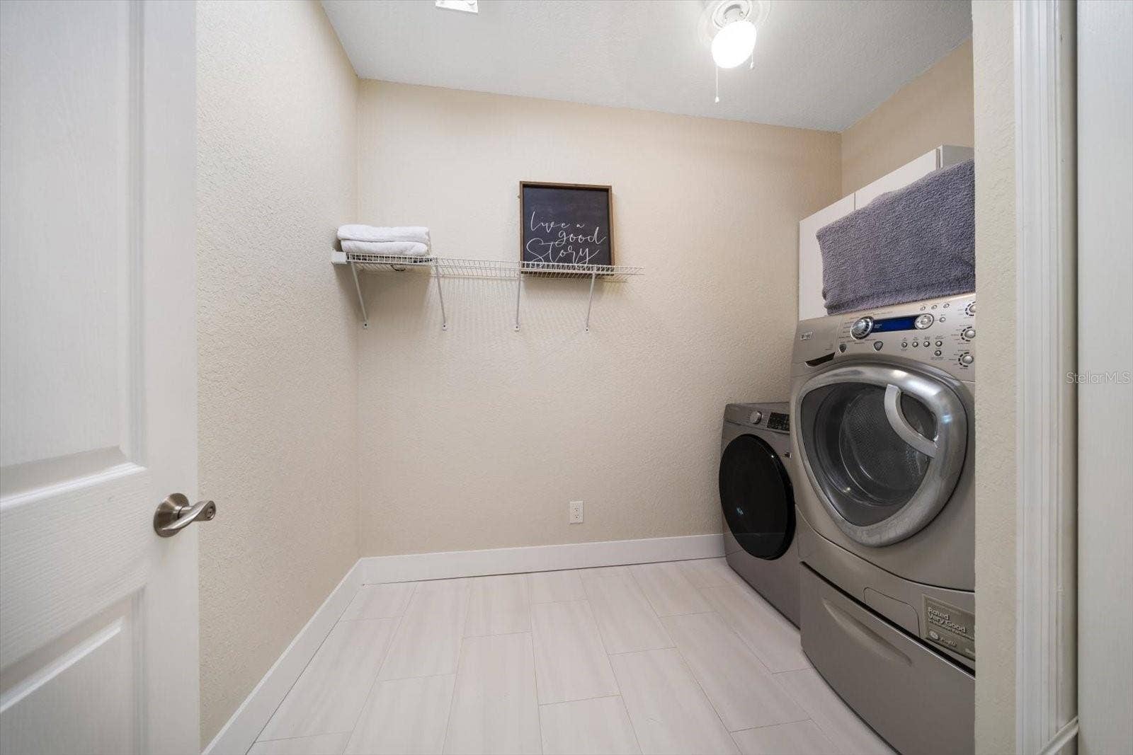 8685 E BAY DRIVE, Treasure Island, FL 33706 8685 E BAY DRIVE, Treasure Island, FL 33706