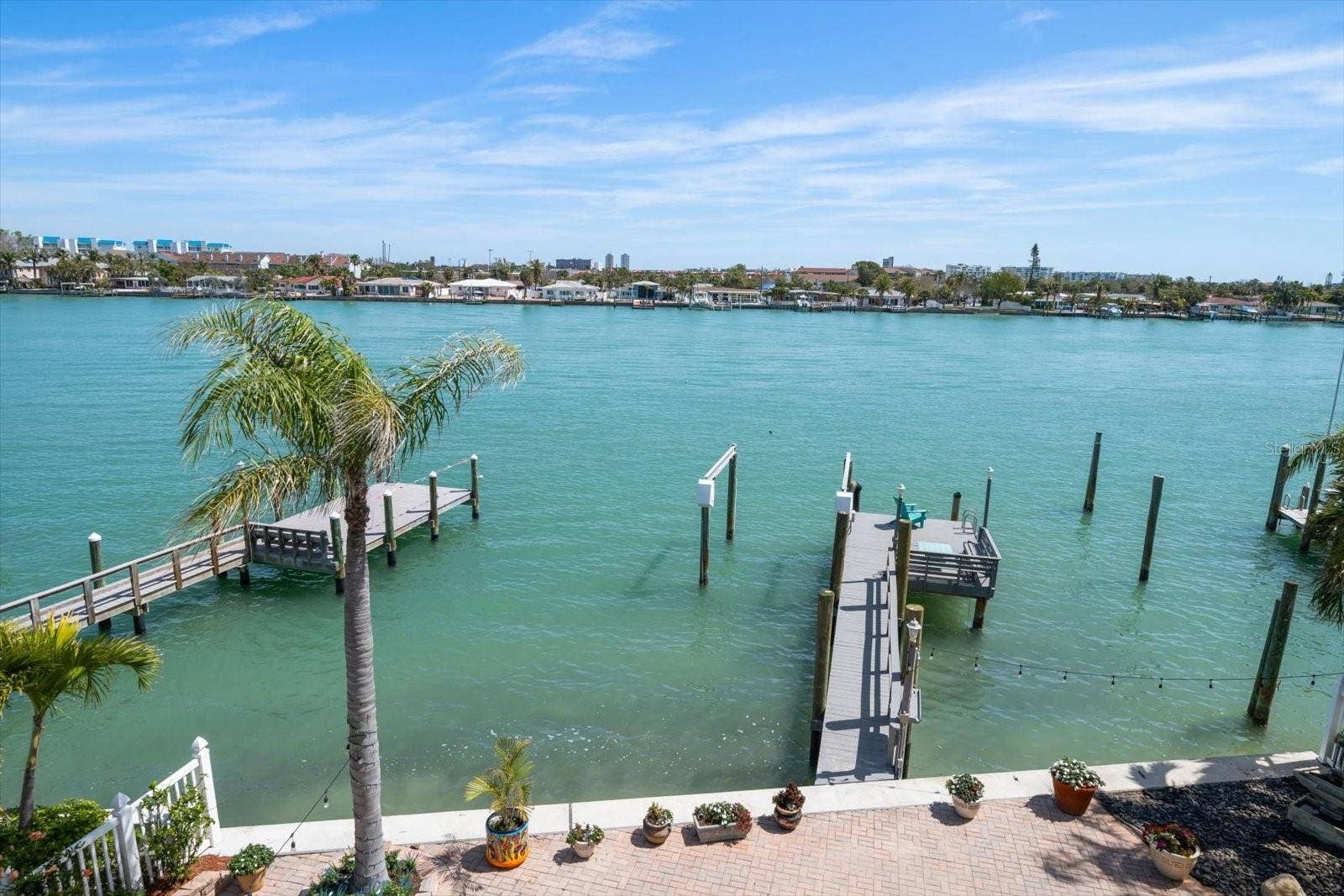 8685 E BAY DRIVE, Treasure Island, FL 33706 8685 E BAY DRIVE, Treasure Island, FL 33706