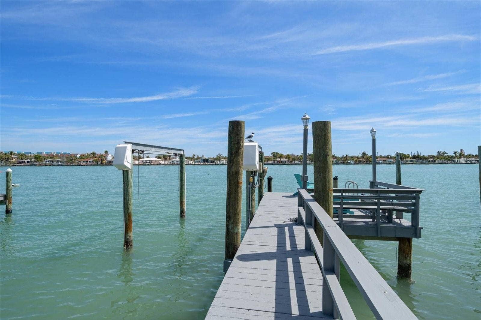 8685 E BAY DRIVE, Treasure Island, FL 33706 8685 E BAY DRIVE, Treasure Island, FL 33706