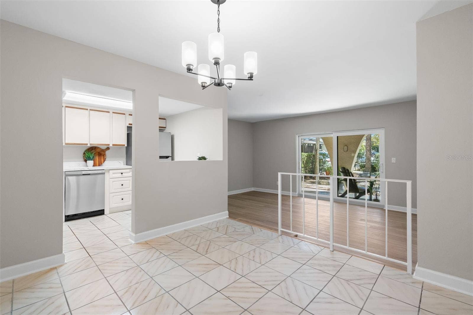 505 PLAZA SEVILLE COURT, #11, Treasure Island, FL 33706 505 PLAZA SEVILLE COURT, #11, Treasure Island, FL 33706